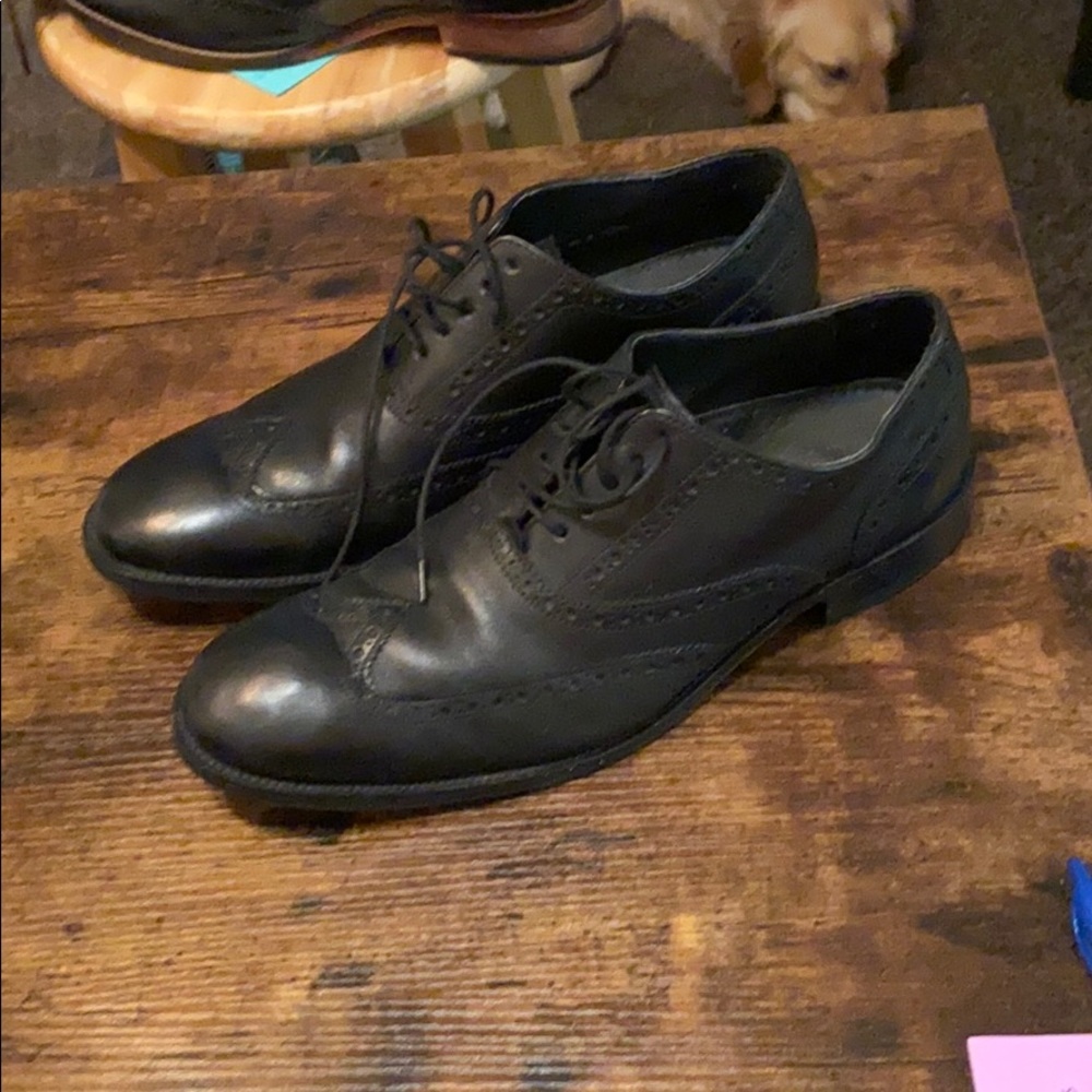 Cole Haan black wingtip dress shoes 10.5